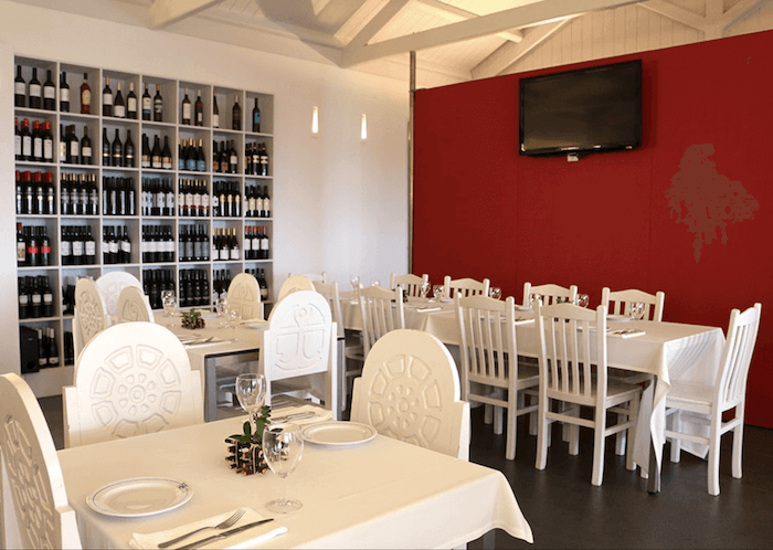 dining room ancoradouro best restaurants pico island