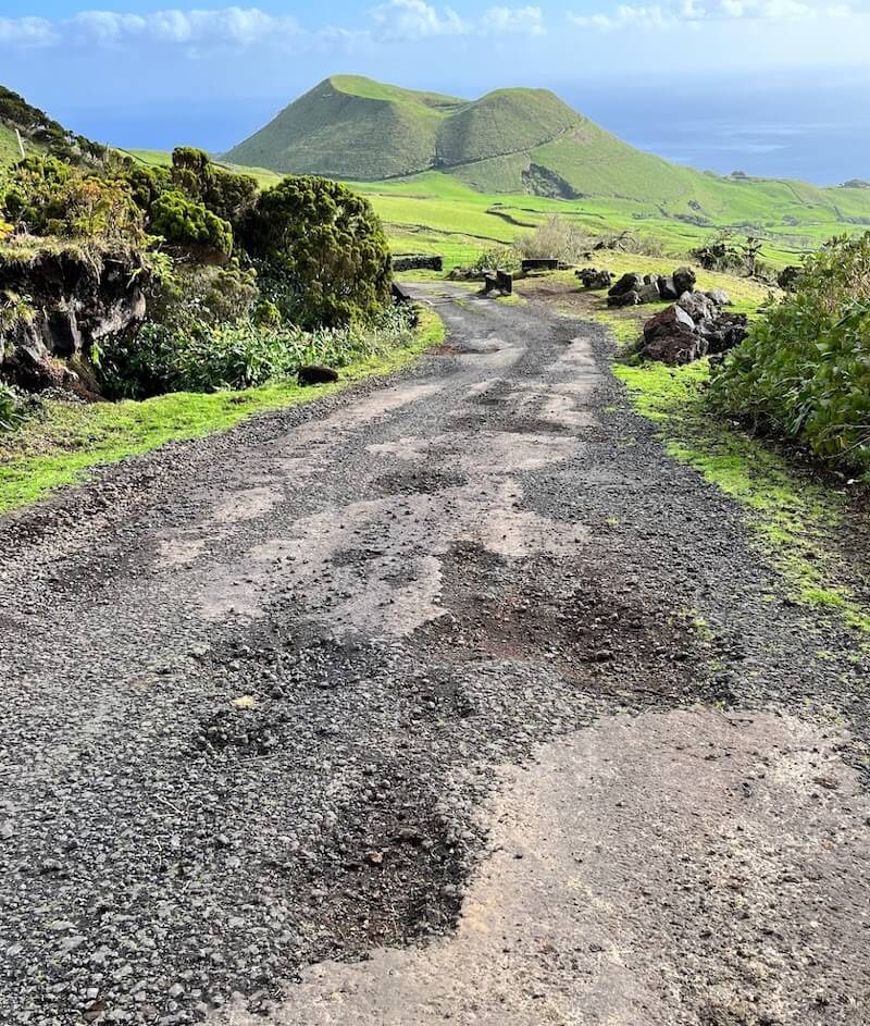secondary road in poor condition pico island azores
