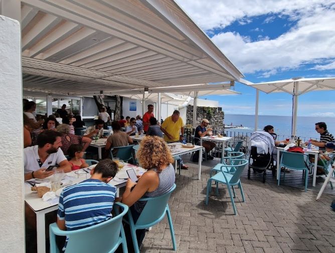 bar caloura best restaurants sao miguel island