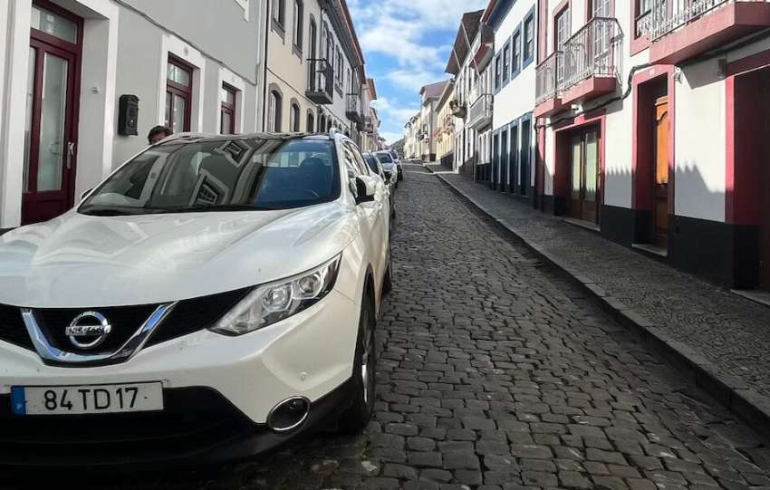 how to get around terceira island azores