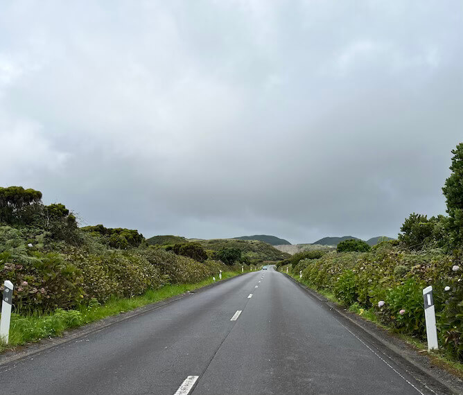 queue rental car terceira island azores