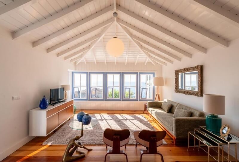 casa pereiras living room