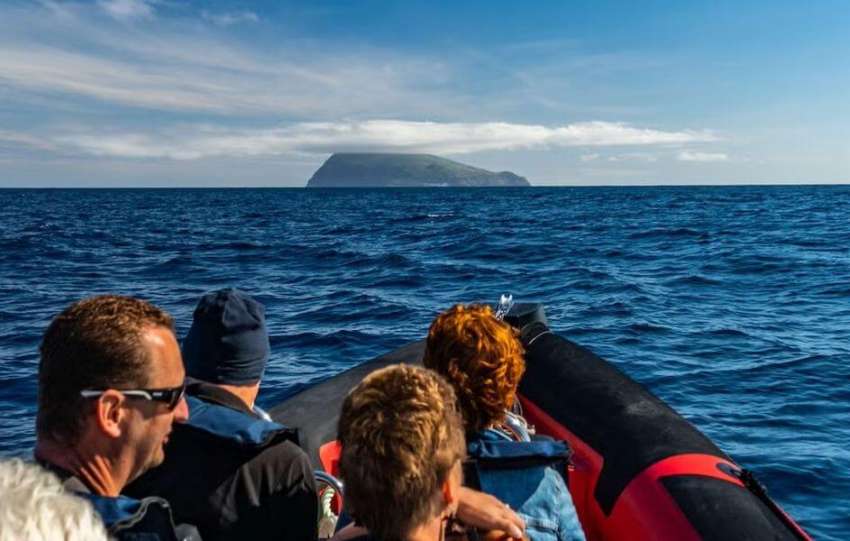 how to get to corvo island azores