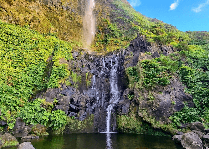 poco bacalhau waterfall