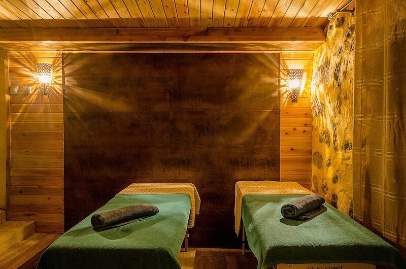 massage room termas caldeiras ribeira grande