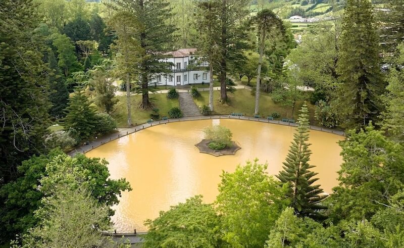 terra nostra hot springs sao miguel