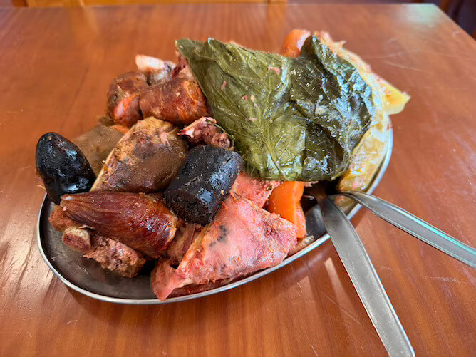 cozido furnas traditional dish azores