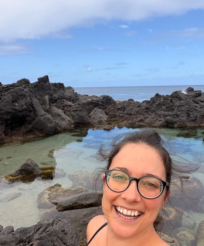 lady smiling natural pool azores