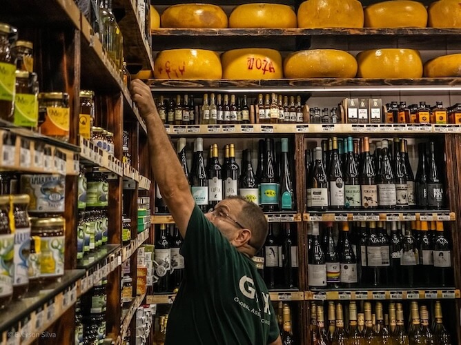 rei queijos cheese shop ponta delgada