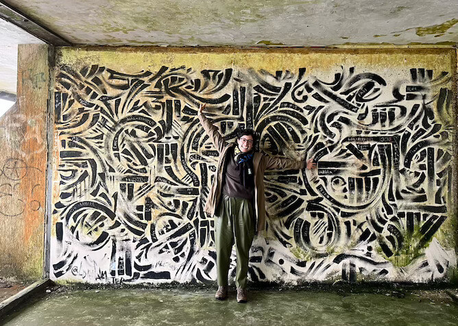 woman graffiti wall